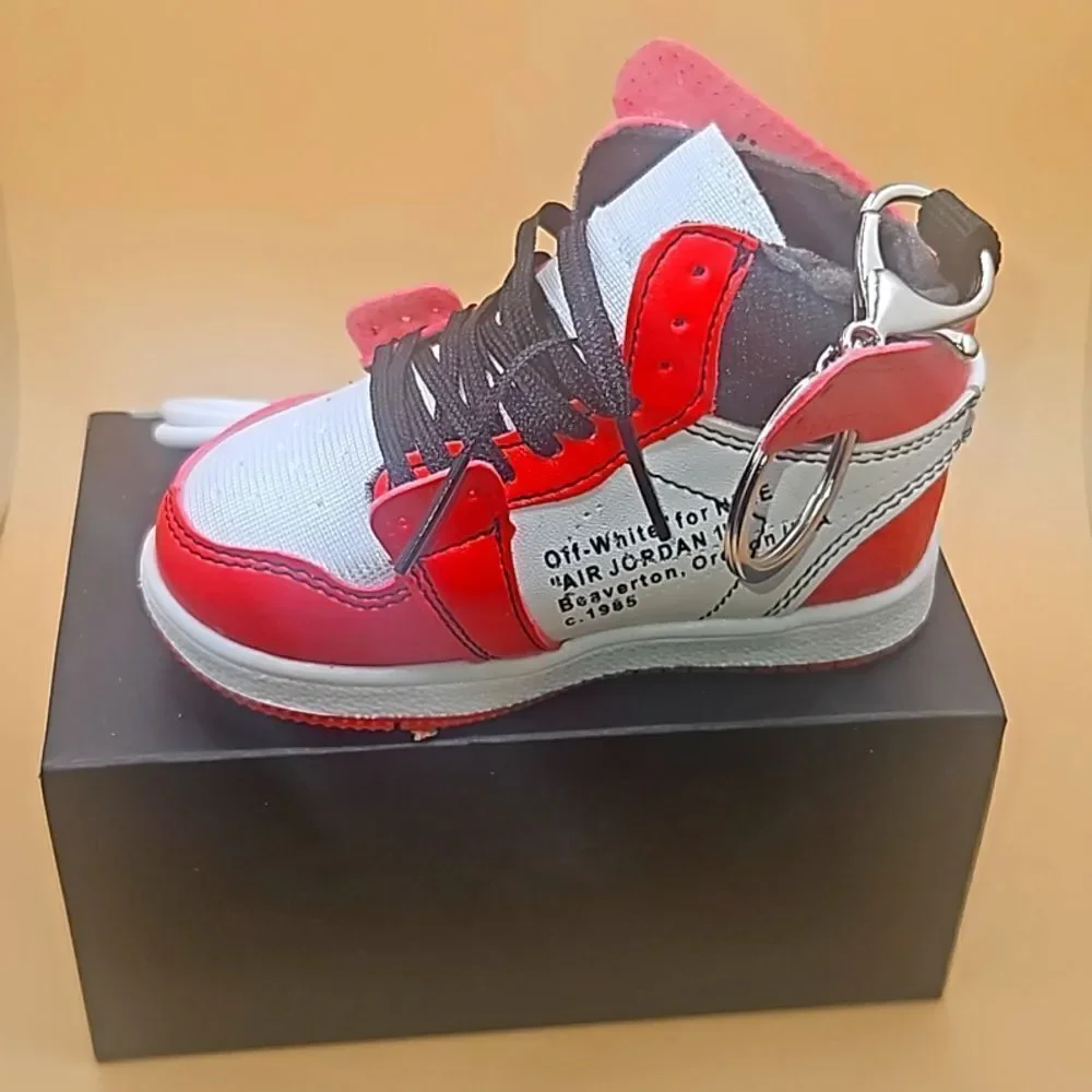 Off White Jordan, , 🔋 Bank Phone📱 Charger 🔌 Keychains